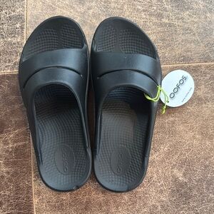 Oofos Black Slide Sandals
